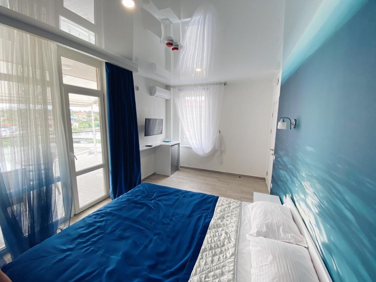 Kovcheg Hotel Затока Экстерьер фото
