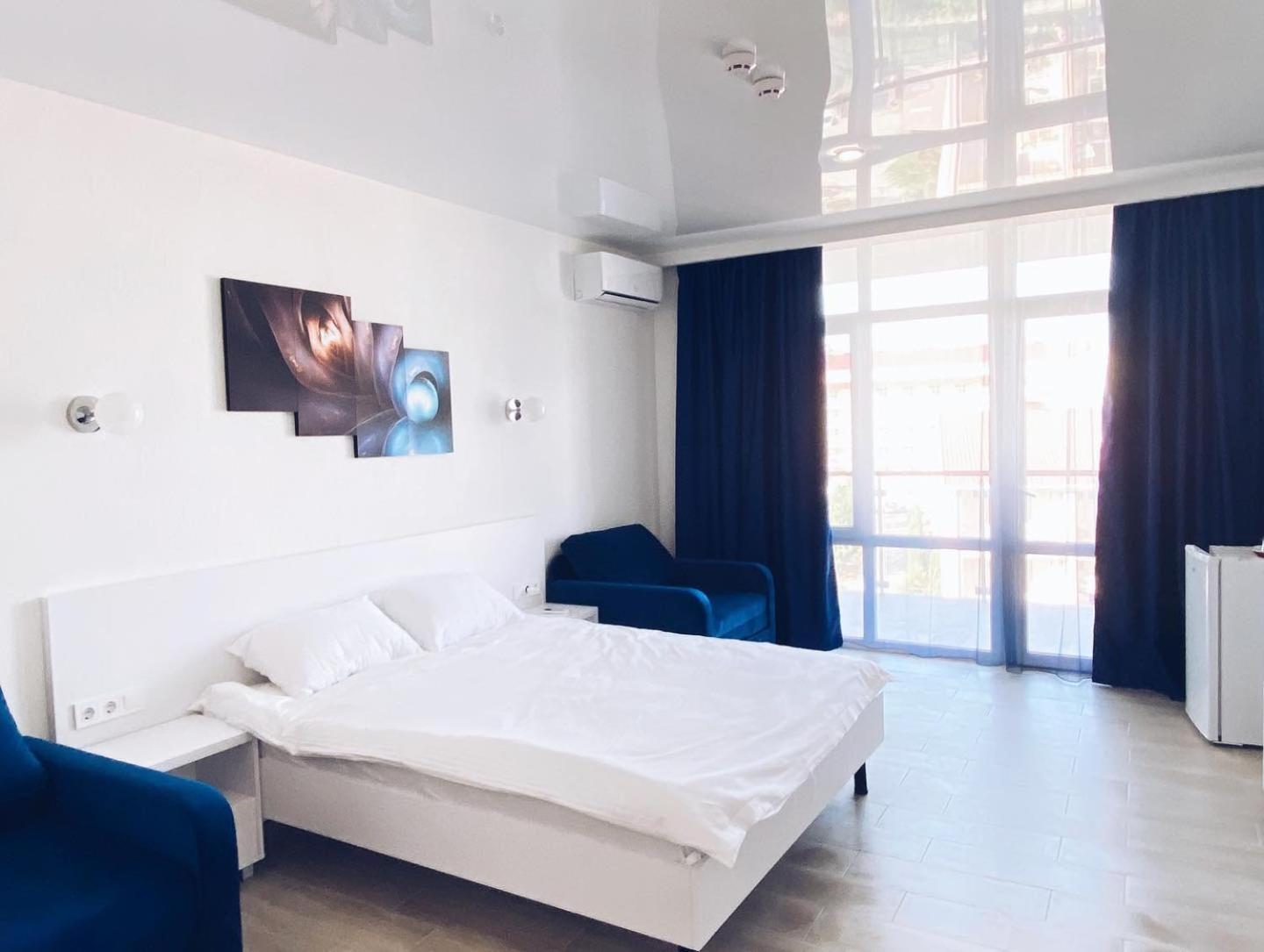 Kovcheg Hotel Затока Экстерьер фото