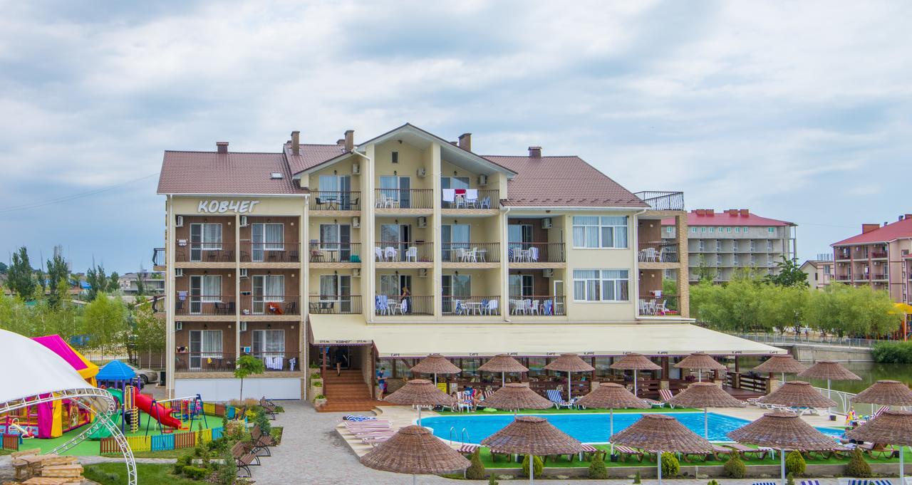 Kovcheg Hotel Затока Экстерьер фото