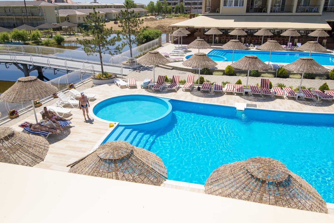 Kovcheg Hotel Затока Экстерьер фото