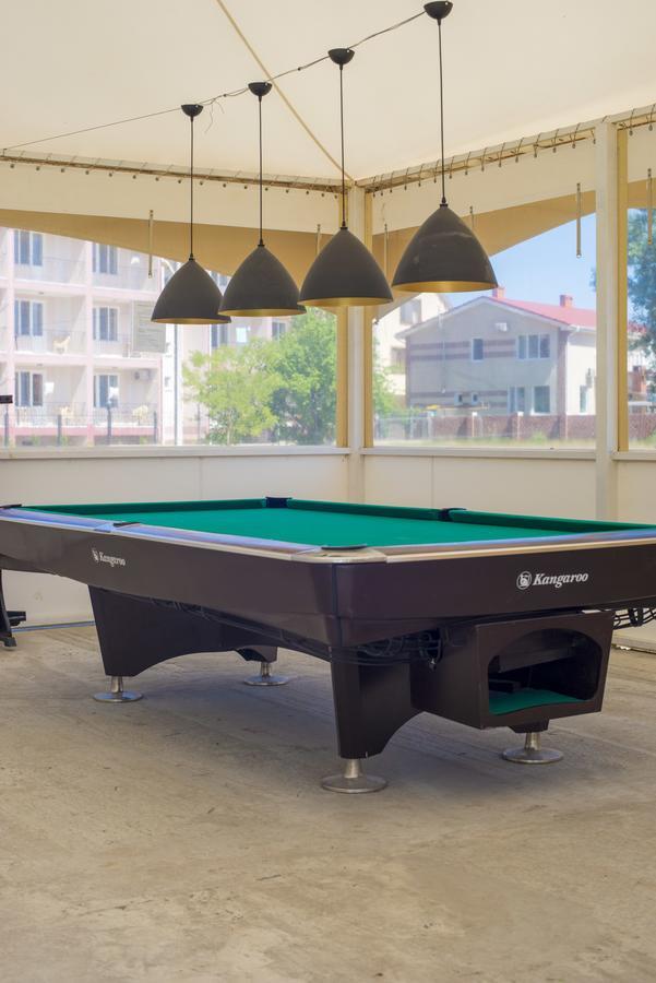 Kovcheg Hotel Затока Экстерьер фото